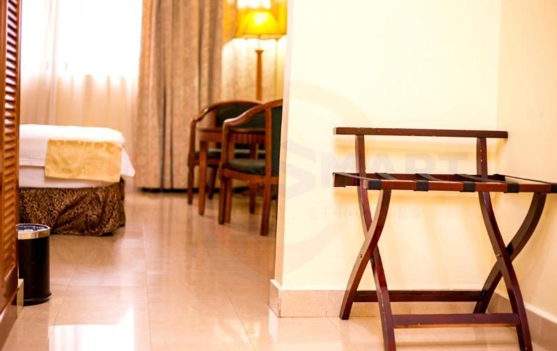 Hotel Marjorie 'Y' تيما المظهر الخارجي الصورة